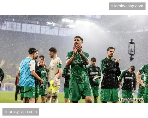 法兰克福三球完胜门兴 结束长期不胜提振士气
